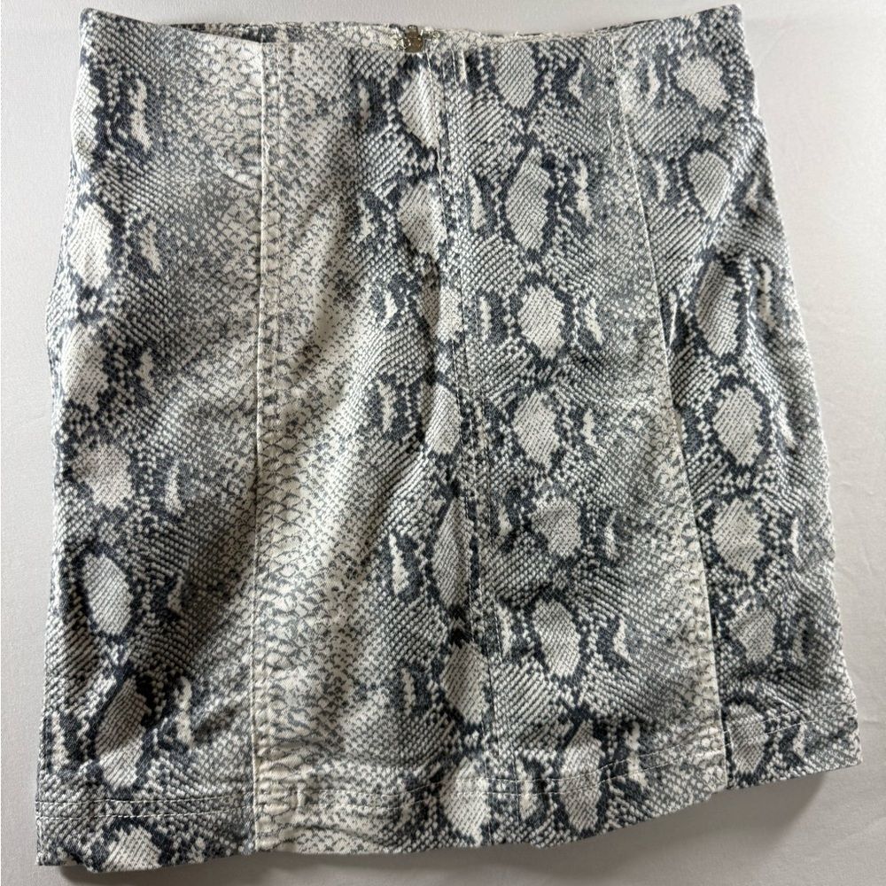 Free People Black & White Snake-Print Mini Skirt boho festival style